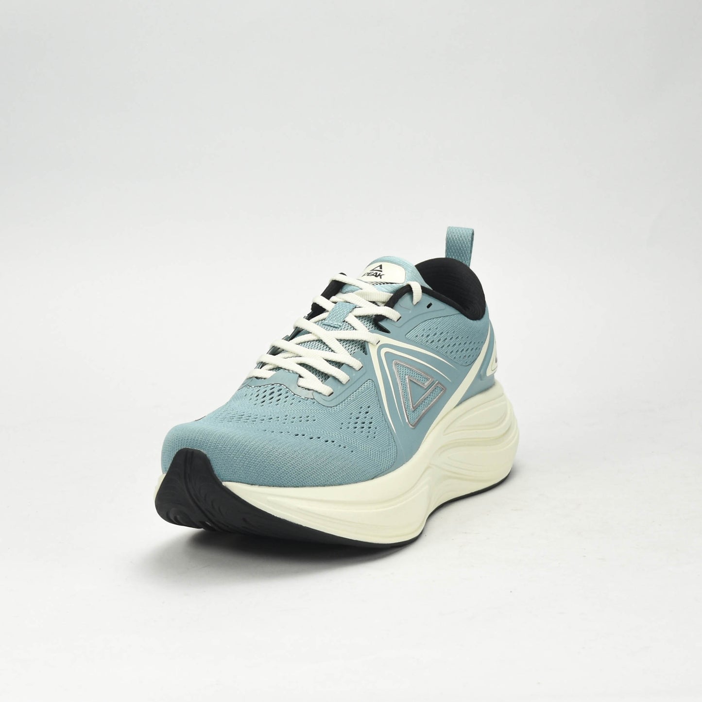 PEAK Chaussures – Confort & Performance 🇩🇿 أحذية PEAK – راحة وأداء عالي