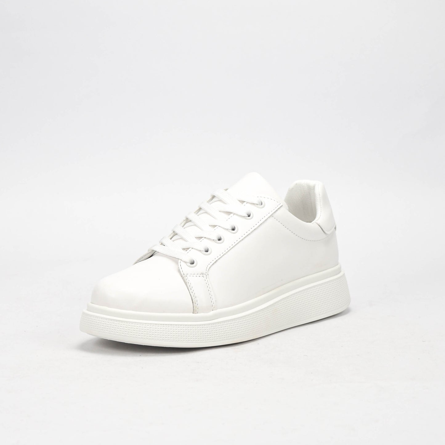 CASUAL SHOES WHITE Référence : H-001