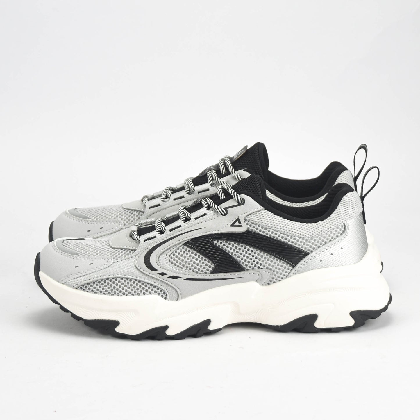 PEAK SHOES Référence : EXT52477E-D037