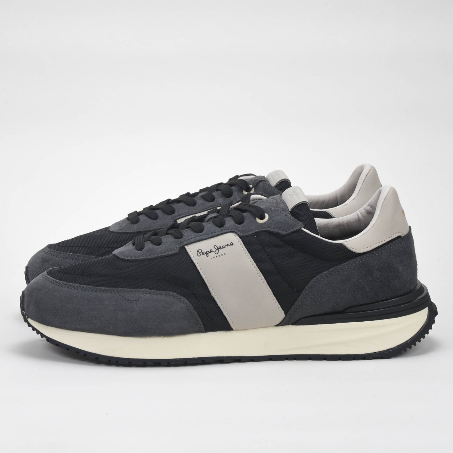 Pepe Jeans SHOES Référence : PMS60020-999