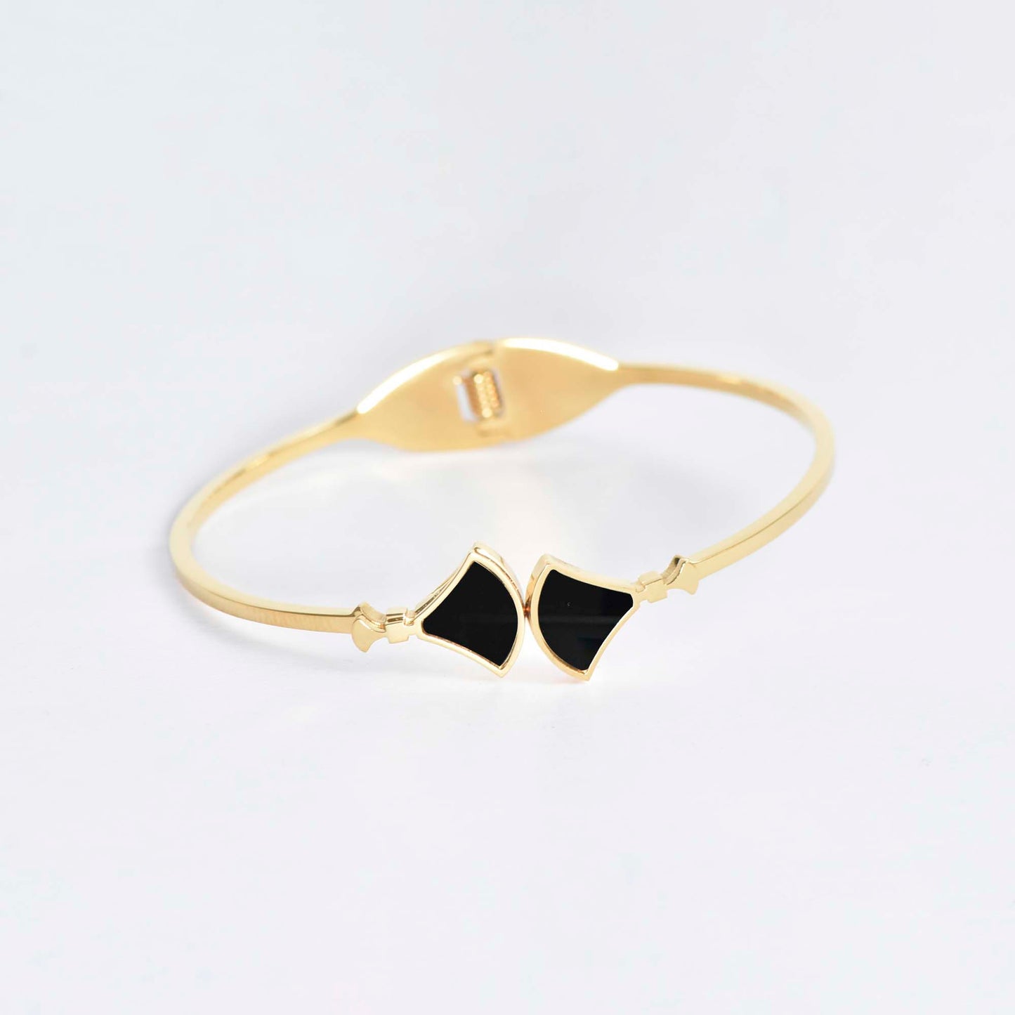 BRACELET ENCLUME Référence : 8303