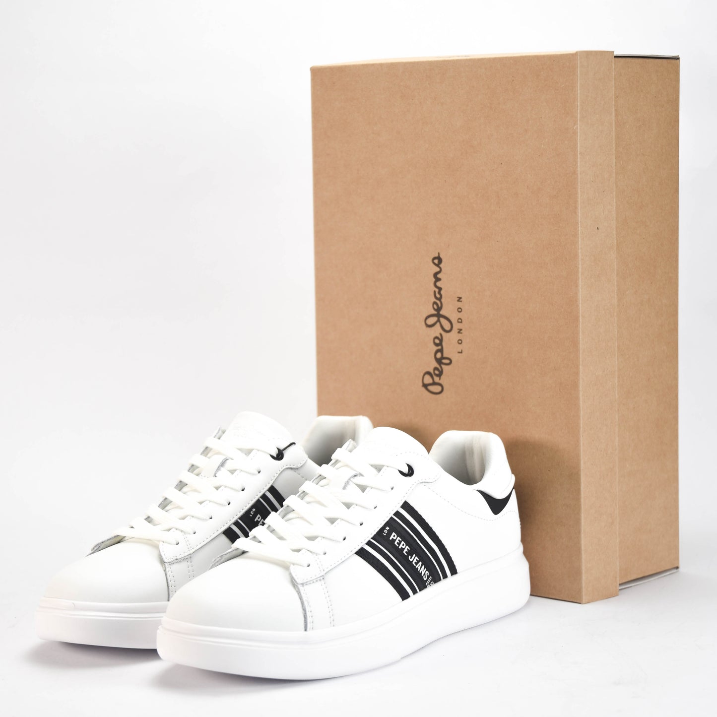 Pepe Jeans Chaussures Casual – Élégance Quotidienne 🇩🇿 أحذية Pepe Jeans كاجوال – أناقة يومية