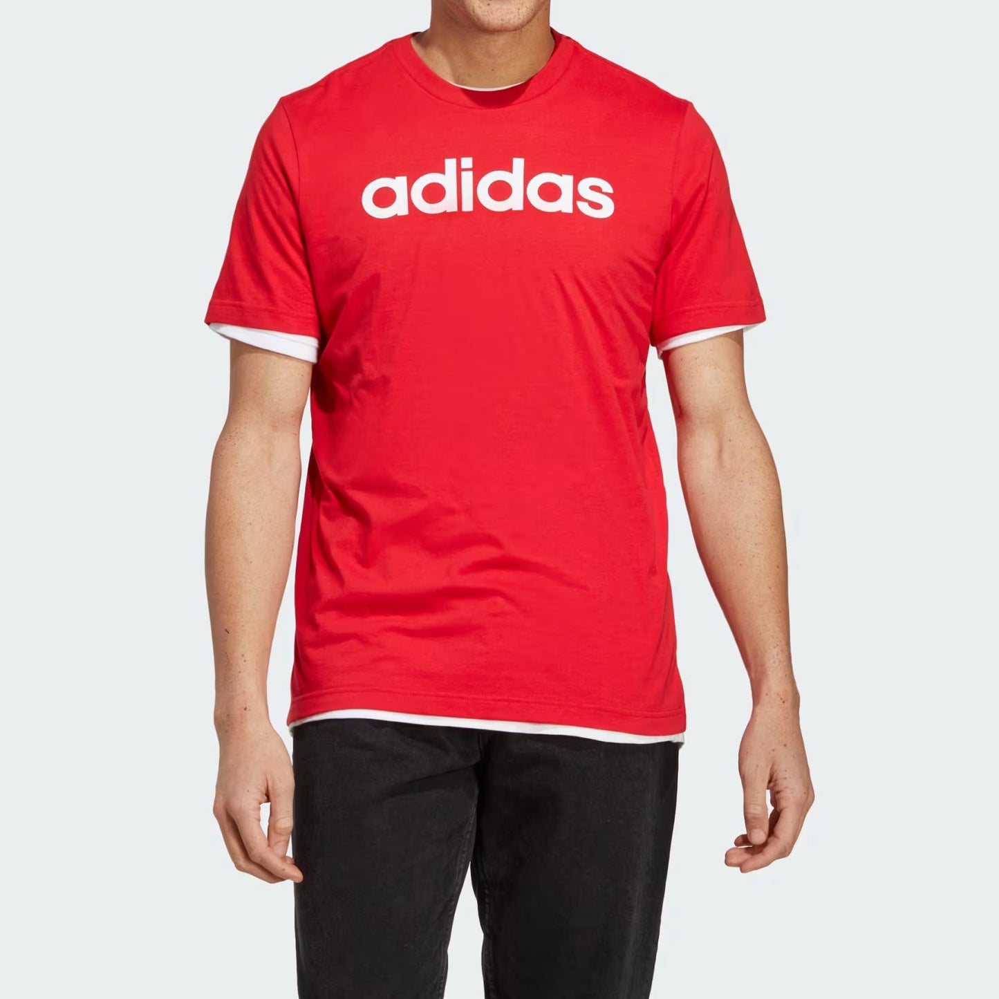 Adidas Essentials 3-Stripes Tee – T-shirt Homme Confort & Style Sport 🇩🇿 تيشيرت Adidas Essentials بثلاثة خطوط – راحة وأناقة رياضية | رجالي