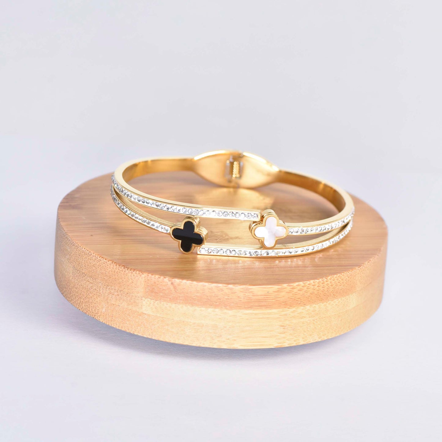 BRACELET TRÈFLES JUMEAUX Référence : 300200