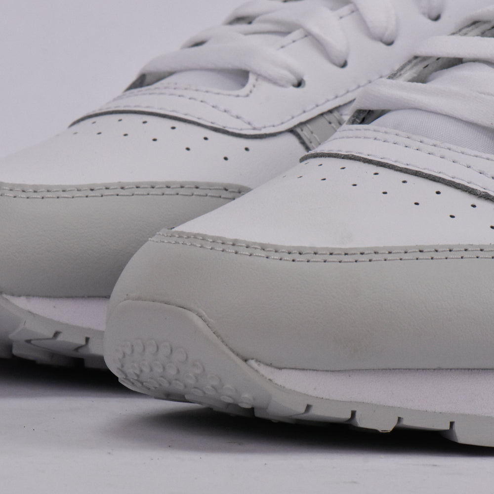 REEBOK CLASSIC LEATHER CLIP FTWWHT/PURGRY/VECB Référence : 100074394