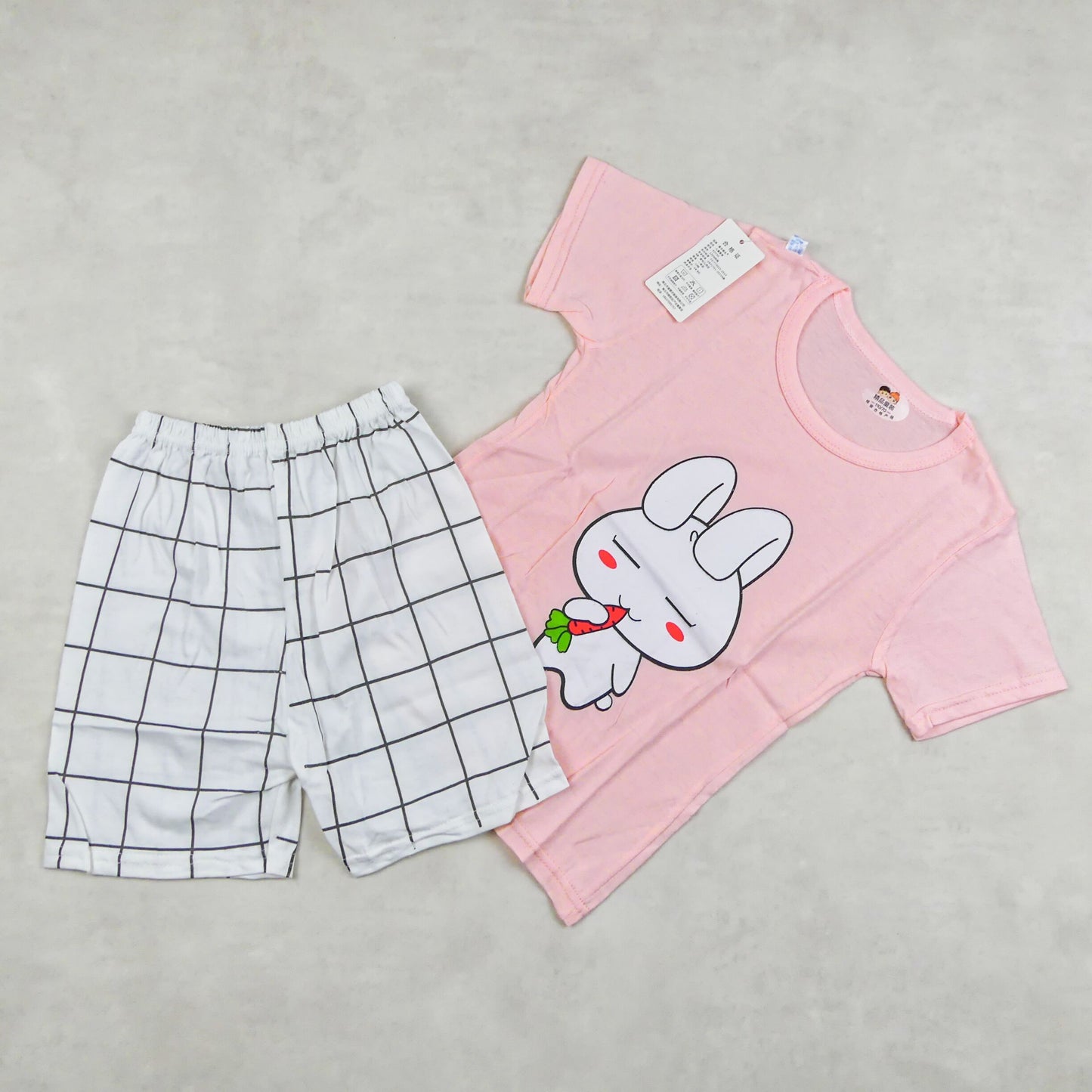 ENSEMBLE ROSE MOTIF LAPIN Référence : 4296