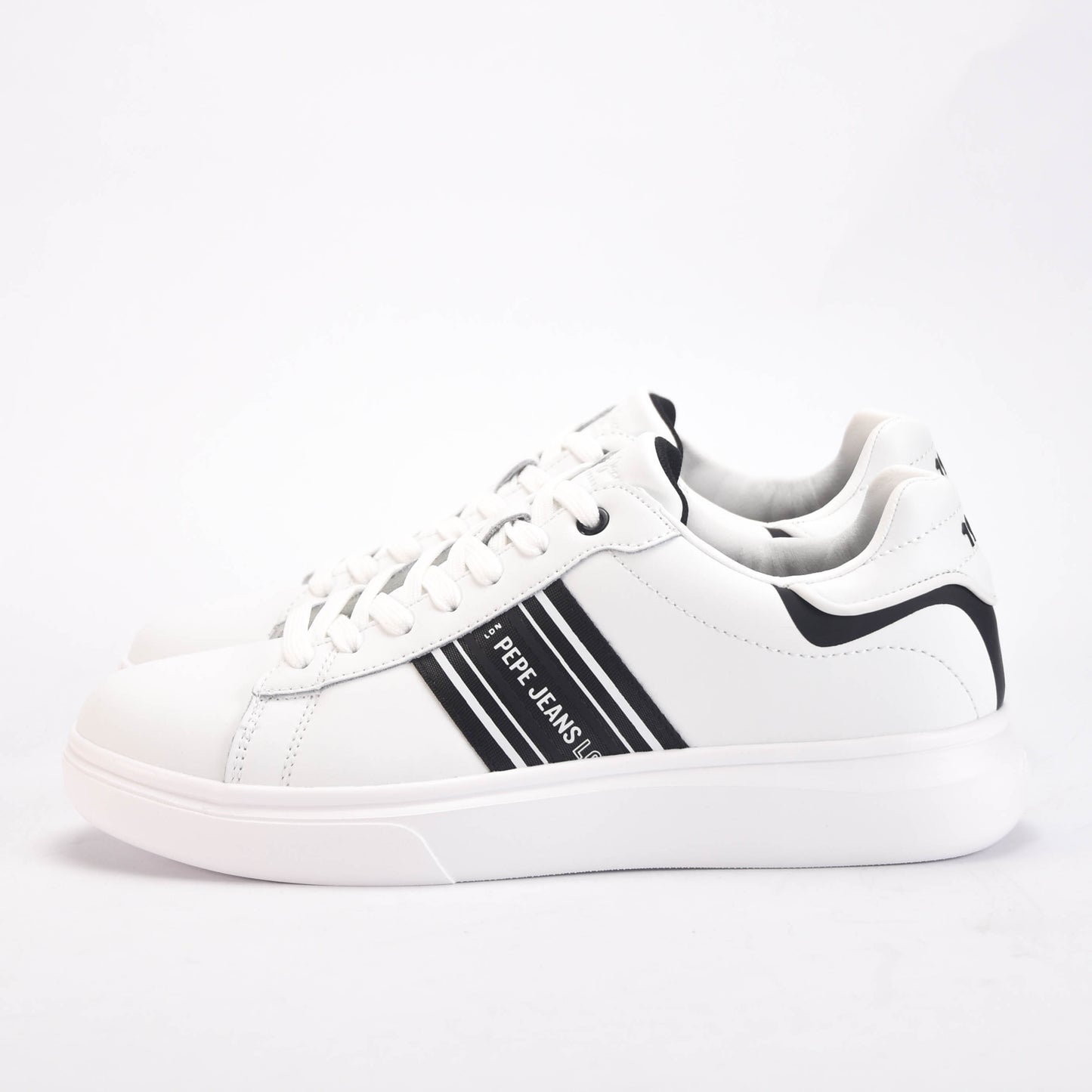 Pepe Jeans Chaussures Casual – Élégance Quotidienne 🇩🇿 أحذية Pepe Jeans كاجوال – أناقة يومية
