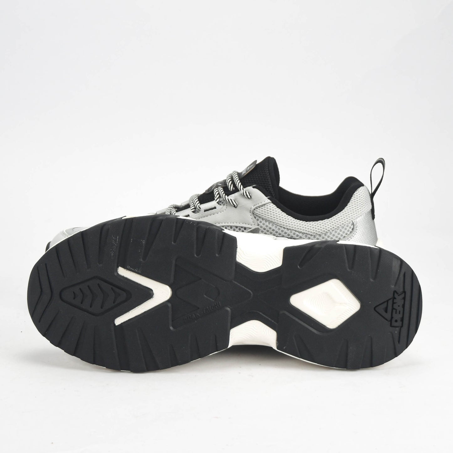 PEAK SHOES Référence : EXT52477E-D037