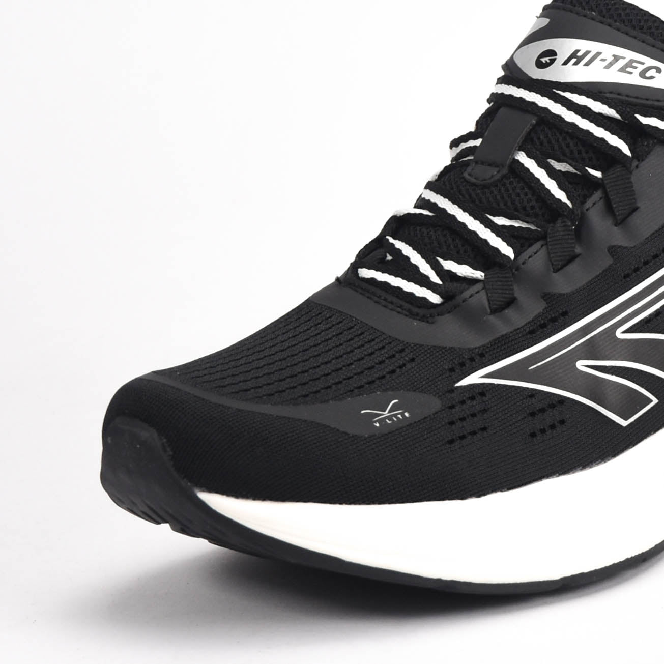 🇫🇷 HI-TEC Basket Style Urbain – Confort Quotidien 🇩🇿 حذاء HI-TEC ستايل عصري – راحة يومية