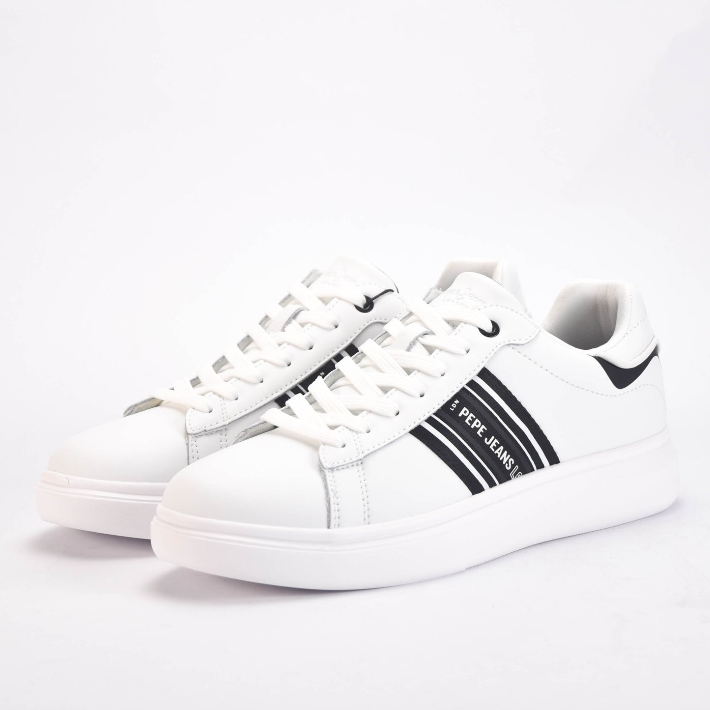 Pepe Jeans Chaussures Casual – Élégance Quotidienne 🇩🇿 أحذية Pepe Jeans كاجوال – أناقة يومية