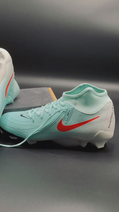 Nike Phantom Luna II Academy Référence : FD6725-300